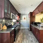 Marvelous House Close To Silicon Beach