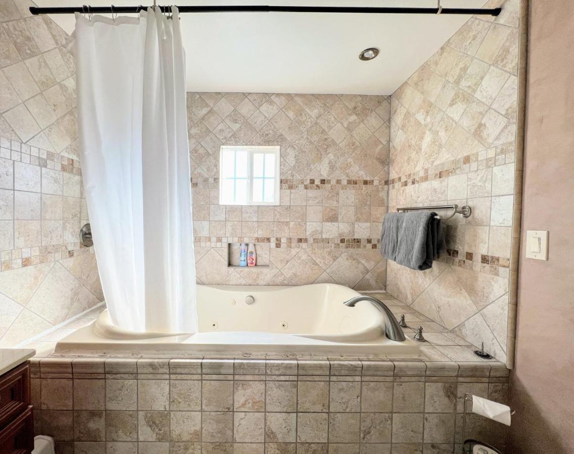 Holiday home Marvelous House Close To Silicon Los Angeles